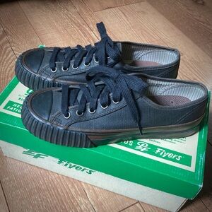 PF Flyers Retro sneakers size 7.5 women’s